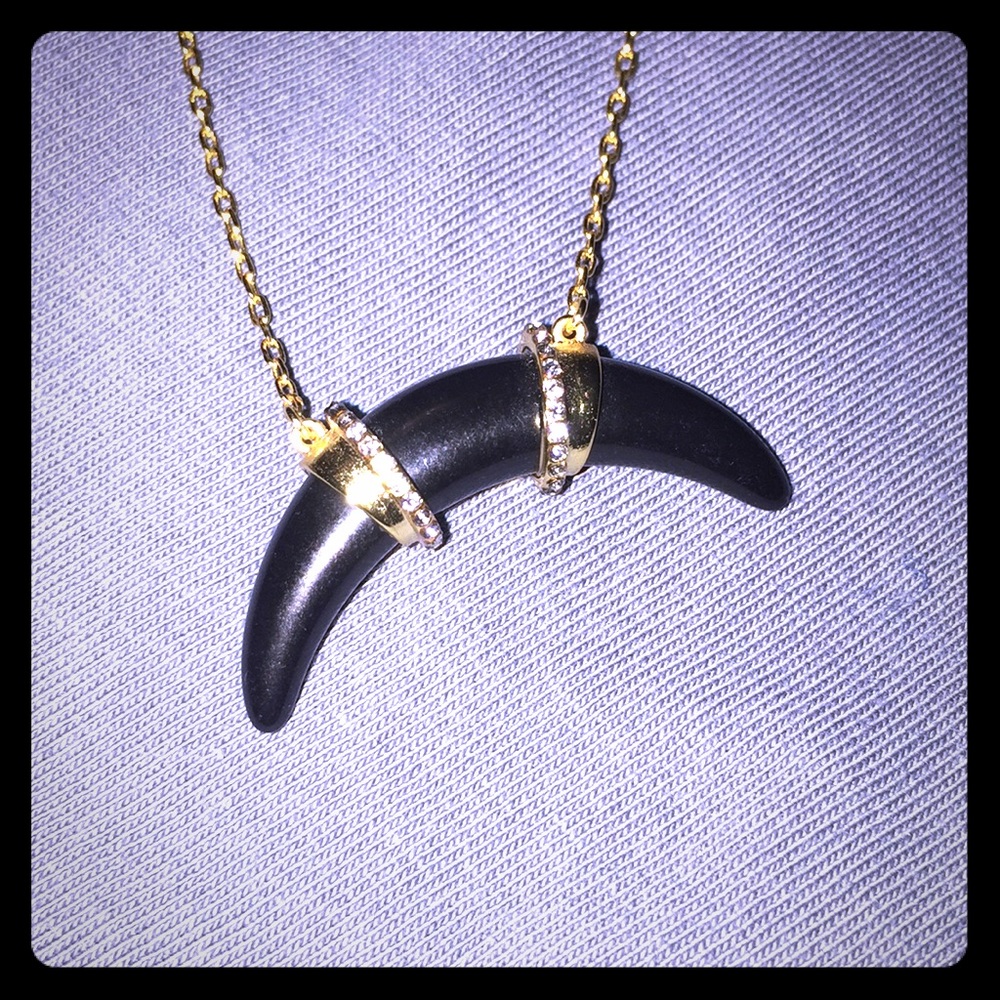 S&D arc pendant